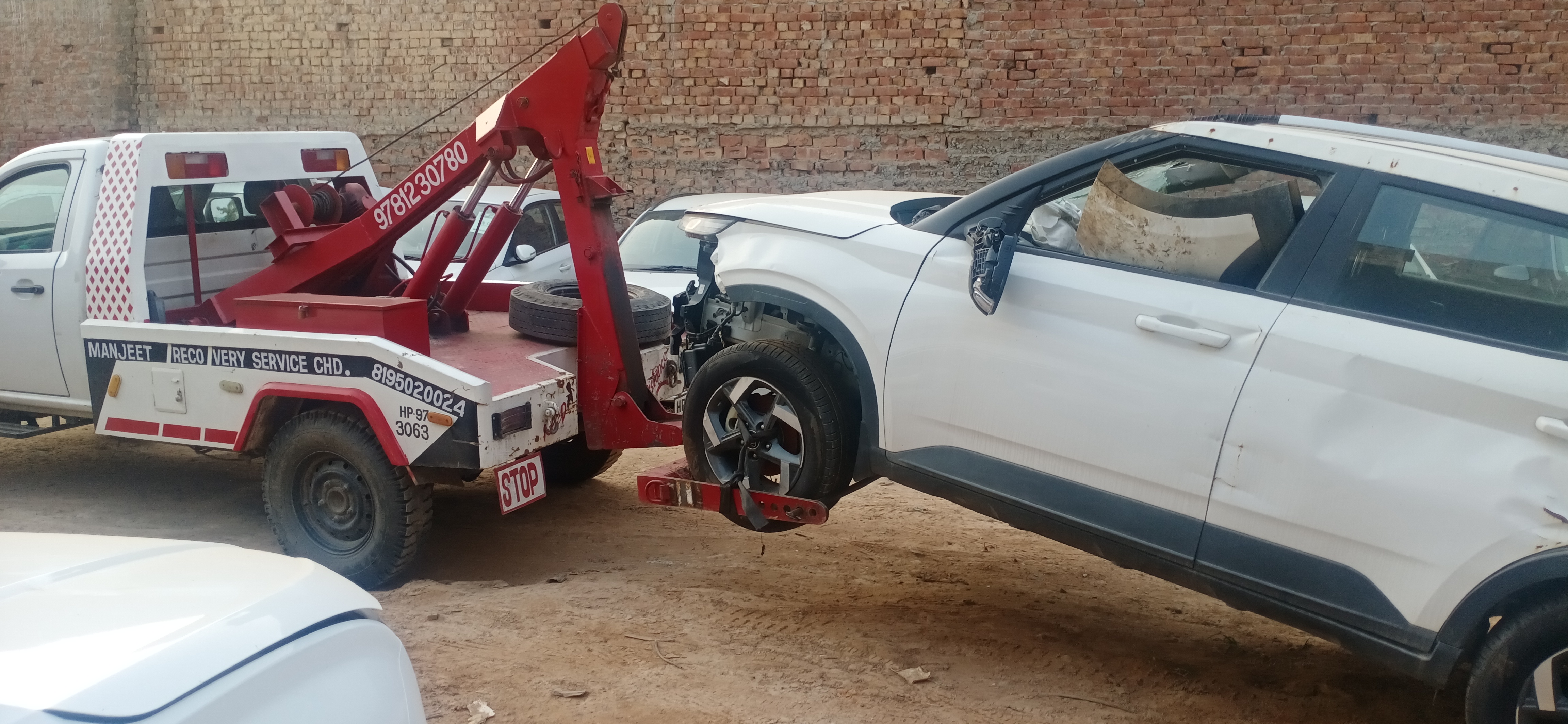 Towing Service In Kharar  | Manjeet Towing Services | Best Towing Service In Kharar, 7 Top Towing Service In Kharar, 24 Hour Towing Service In Kharar, Towing Service near me, Tow Van near me  - GL80067